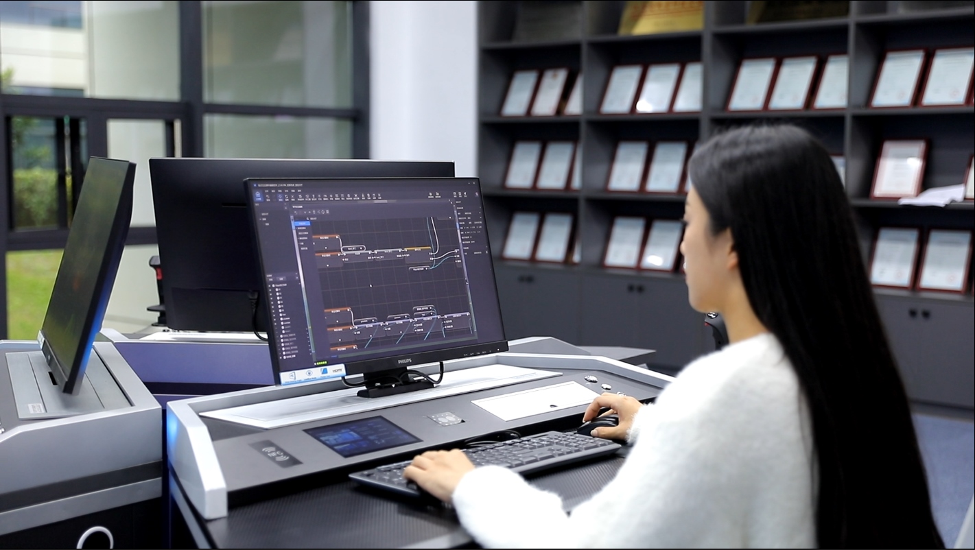 教师无需复杂编程基础，即可自主开发虚拟仿真实训资源